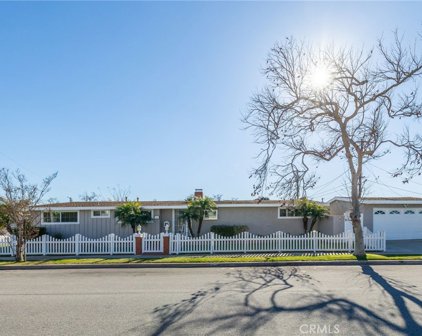 2302 W 169th Place, Torrance