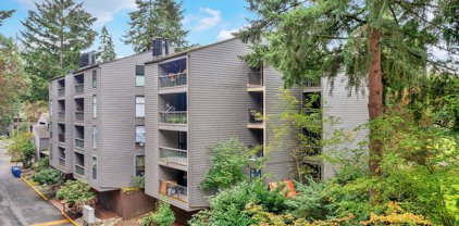 6355 137th Avenue NE Unit #295, Redmond