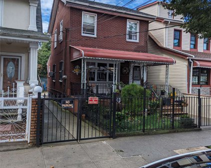 103-06 118 Street, Richmond Hill