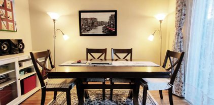 3071 Springfield Drive Unit 16, Richmond