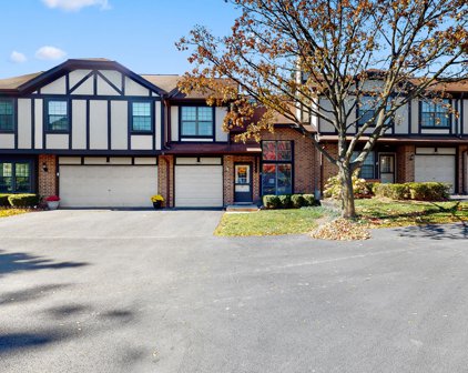 224 Oak Knoll Lane Unit #224, Bloomingdale