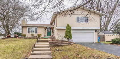 819 Anchor Court, Bartlett