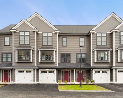 168 Lowell St Unit 35, Wilmington