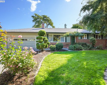 8310 SW 47TH AVE, Portland