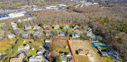 151 Wall Street, Eatontown