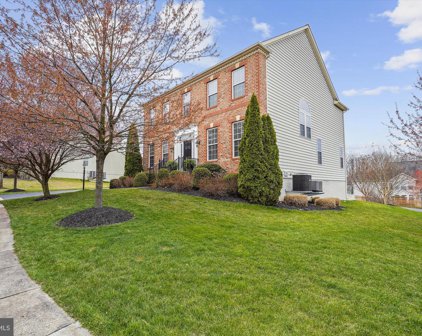 20949 Windowsills Way, Leesburg