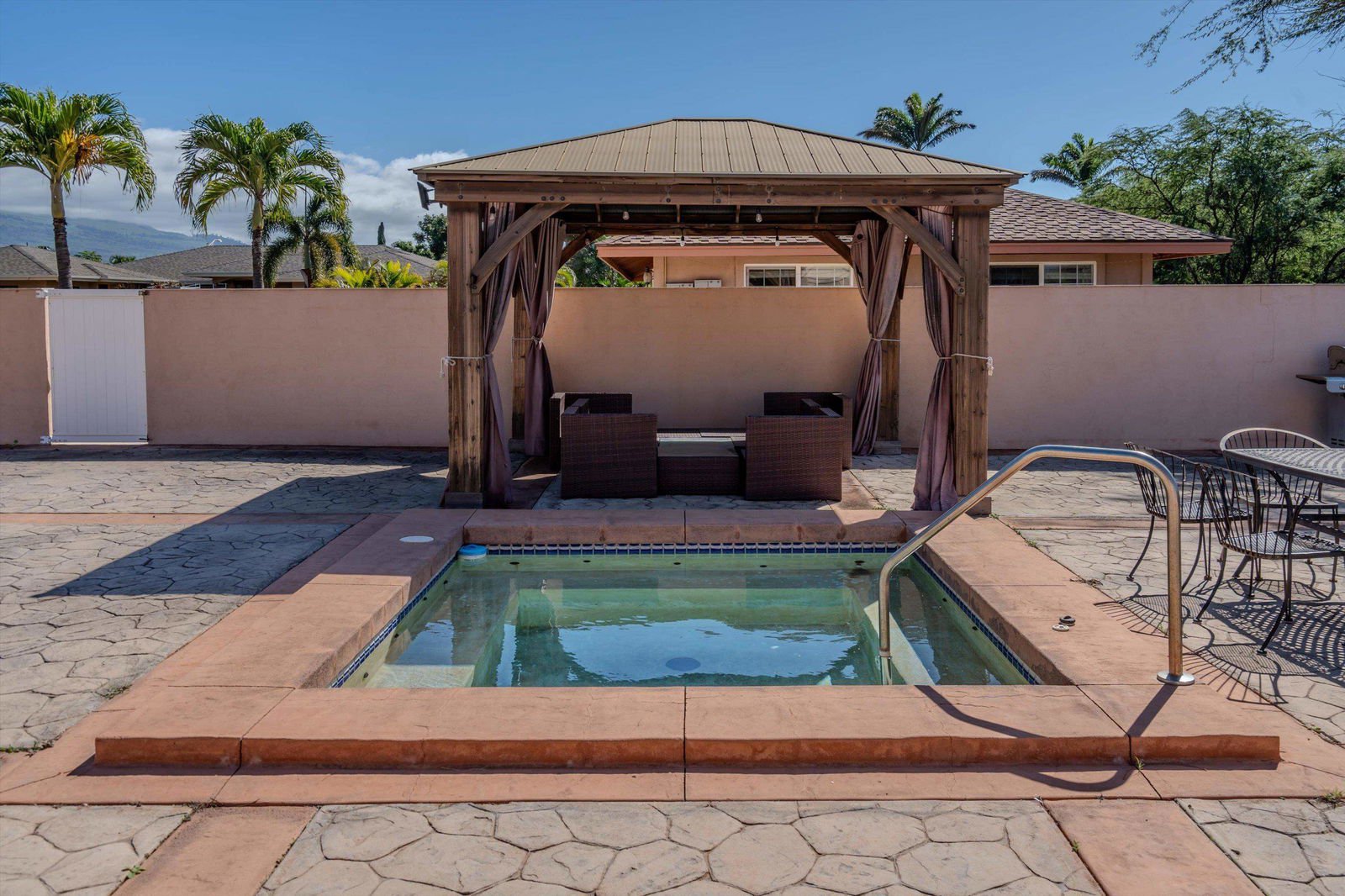 1079 Kahaapo Loop, Kihei, 96753