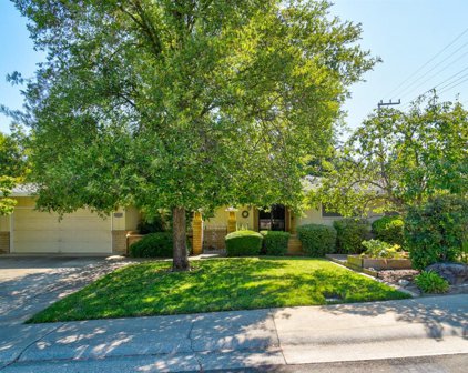 4800 Forrestal Street, Fair Oaks