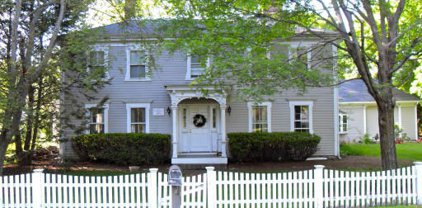 68 Old Connecticut Path, Wayland