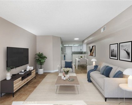 188 W Walnut Avenue Unit C, Rialto