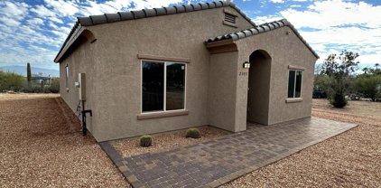 2702 W Roadrunner, Tucson