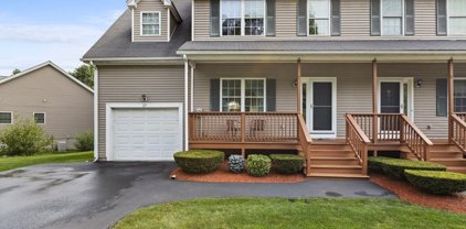 17 Oakes Circle Unit 17, Millbury
