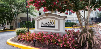 4551 Strutfield Ln Unit #4414, Alexandria