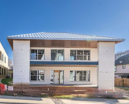 212 N Church Avenue, Fayetteville