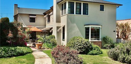 297 Argonne Avenue, Long Beach