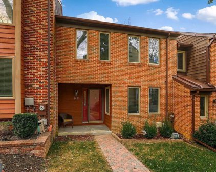9475 Clocktower Ln, Columbia