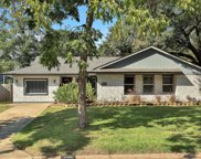 1138 Stonecrest Drive, Houston image