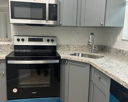 1791 Nw 96th Ter Unit #4O, Pembroke Pines