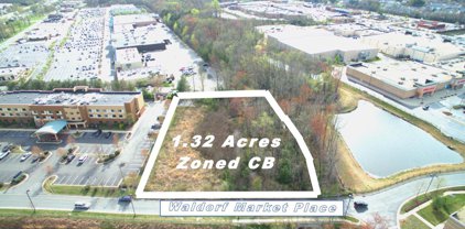 Waldorf Market Pl, Waldorf