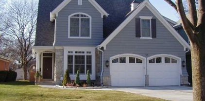 324 S Windsor Drive, Arlington Heights