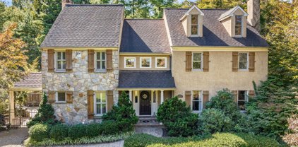 1206 Waterford Ct, Gladwyne