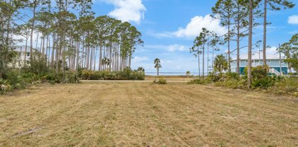 5392 Sandbar Dr, Port St. Joe
