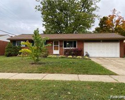 43237 FORTNER, Sterling Heights