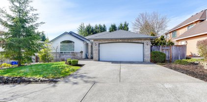 1239 SE GLACIER LN, Gresham