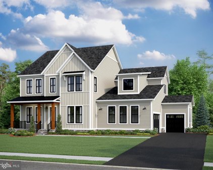 4 Silver King Cir Unit #BELMONT II, Purcellville