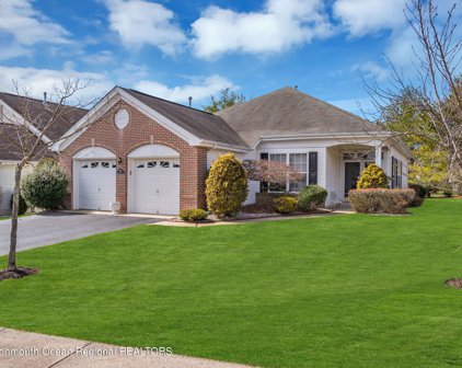 1 Greenways Lane, Lakewood