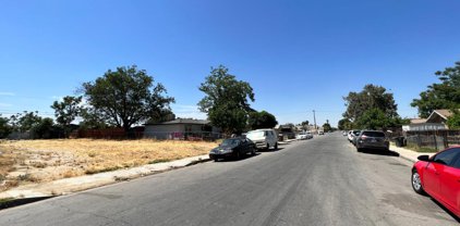 122 Clifton, Bakersfield