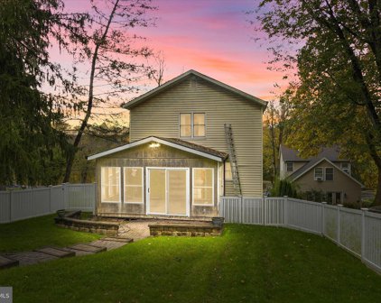 5012 Erbs Bridge Rd, Mechanicsburg