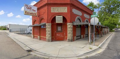 21 N Dewey Ave., Middleton