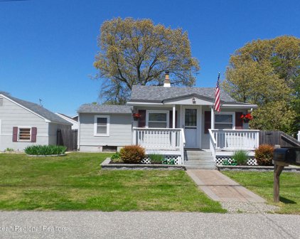 16 Adair Drive, Brick