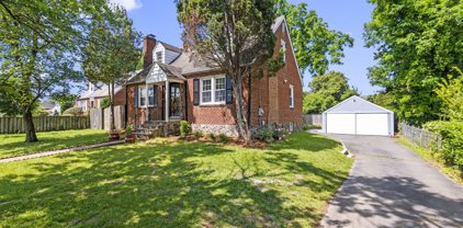 412 S Carlin Springs Rd, Arlington