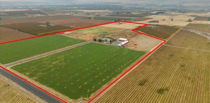 23133 Orcutt Road, Benton City