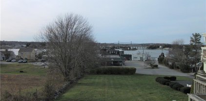 43 Sakonnet East E Court Unit 2, Tiverton