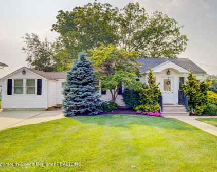 418 Hooper Avenue, Toms River