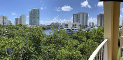19999 E Country Club Dr Unit #1/406, Aventura