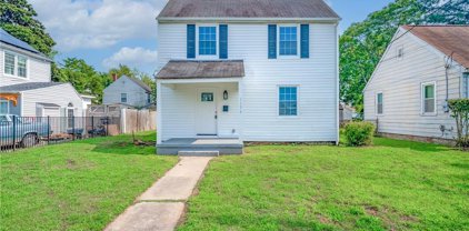 1136 17th Street, Newport News South