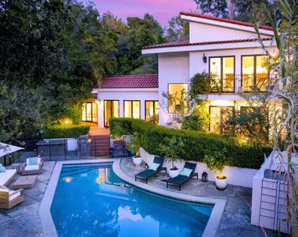 7904  Woodrow Wilson Dr, Los Angeles