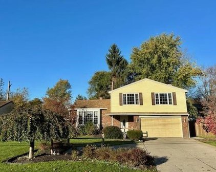756 Campbell Boulevard, Amherst