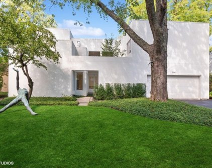 3140 Wilmette Avenue, Wilmette