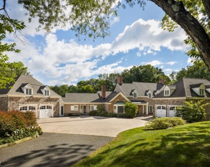 329 Mendham Rd, Bernardsville Boro
