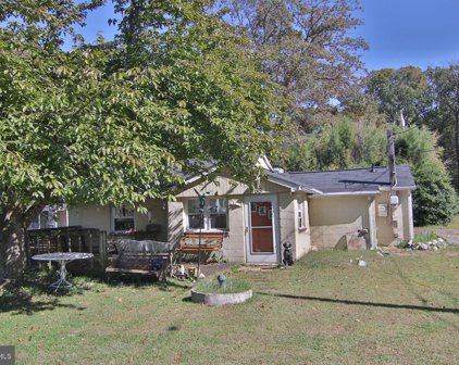 755 Generals Hwy, Millersville