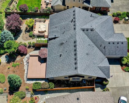 12146 Big Leaf Way NE, Redmond