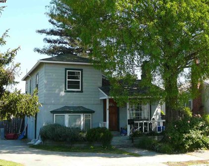 1854 9th St, Alameda