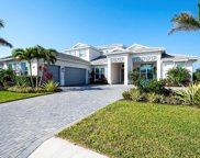 8281 Redonda Loop, Lakewood Ranch image