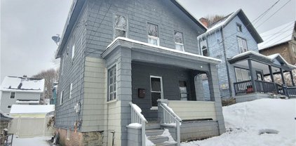 3 Strong  Street, Jamestown-City-060800