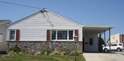523 Delone Ave, Mcsherrystown